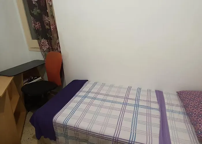 Estudio, Privado E Independiente *